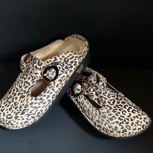 Algeria Cheetah Leopard Clog